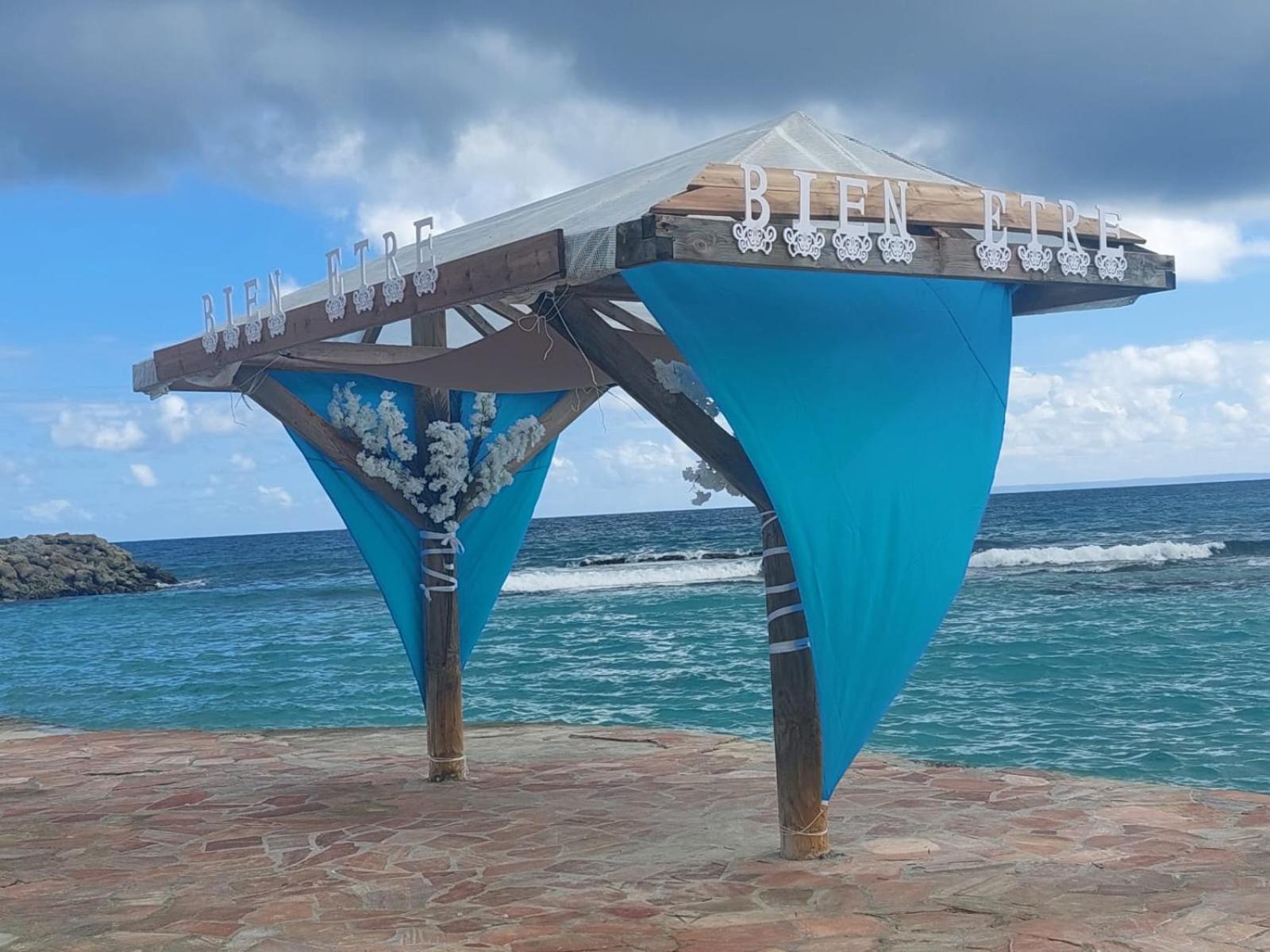 Studio Le Titoune Acces Plage St-Francois Avec Reservoir D'Eau Automatique Saint-Francois  Bagian luar foto